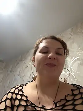 Snapshot of Taisia_W chatting on 11/26/25, 06:36 Taisia W online show from 11/26/25, 06:36