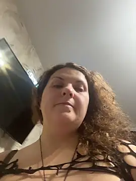 Snapshot of Taisia_W chatting on 12/03/25, 06:43 Taisia W online show from 12/03/25, 06:43