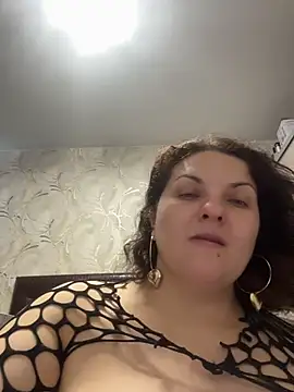 Snapshot of Taisia_W chatting on 02/20/26, 06:48 Taisia W online show from 02/20/26, 06:48