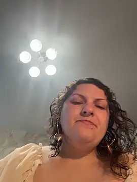 Snapshot of Taisia_W chatting on 05/12/26, 06:10 Taisia W online show from 05/12/26, 06:10
