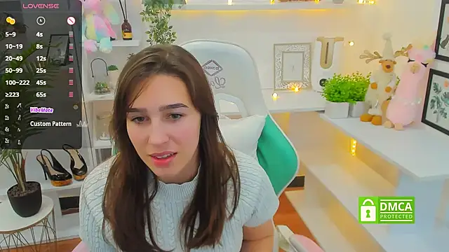  Eliizabeth  online show from 12/20/24, 12:30