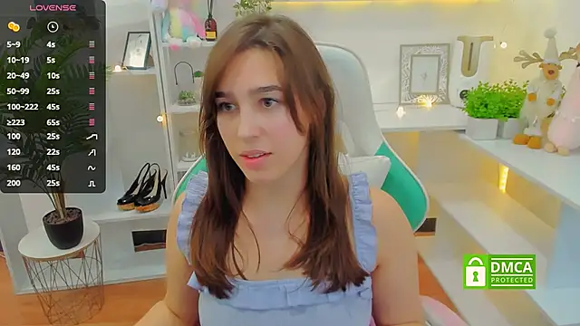  Eliizabeth  online show from 12/23/24, 01:08