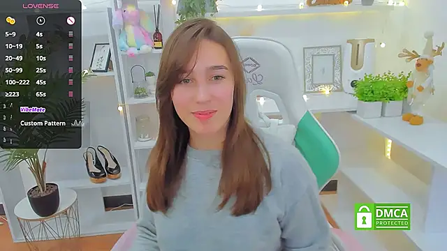  Eliizabeth  online show from 12/31/24, 12:32
