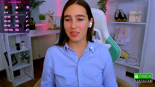 Snapshot of _Eliizabeth_ chatting on 11/30/25, 10:14 Eliizabeth online show from 11/30/25, 10:14