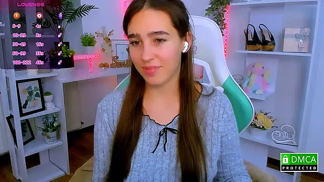 Snapshot of _Eliizabeth_ chatting on 12/02/25, 10:27 Eliizabeth online show from 12/02/25, 10:27