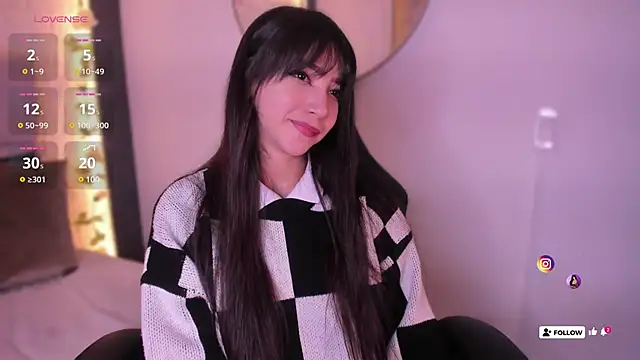 Snapshot of emma_woods_ chatting on 12/06/24, 03:33 emma woods online show from 12/06/24, 03:33