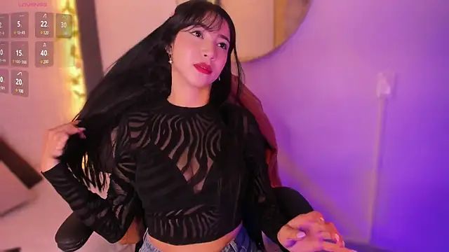 Snapshot of emma_woods_ chatting on 12/27/24, 12:34 emma woods online show from 12/27/24, 12:34