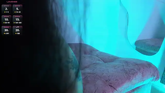 Snapshot of emma_woods_ chatting on 02/03/25, 05:24 emma woods online show from 02/03/25, 05:24