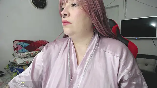 Snapshot of Madyson_ho chatting on 06/12/26, 05:17 Madyson ho online show from 06/12/26, 05:17