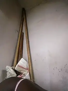 Snapshot of sweet_zara01 chatting on 09/28/25, 02:33 sweet zara01 online show from 09/28/25, 02:33