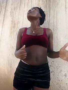 Snapshot of sweet_zara01 chatting on 11/22/25, 08:57 sweet zara01 online show from 11/22/25, 08:57