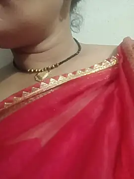 Riyaa-Devi online show from 07/26/26, 02:24