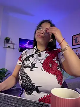 Snapshot of tati_reyess chatting on 01/12/26, 12:10 tati reyess online show from 01/12/26, 12:10