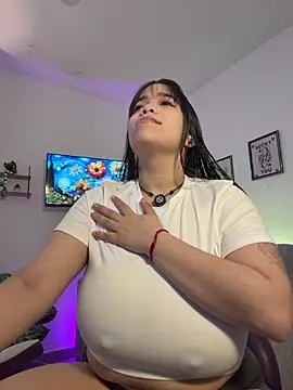 Snapshot of tati_reyess chatting on 03/20/26, 12:54 tati reyess online show from 03/20/26, 12:54