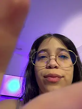 Snapshot of tati_reyess chatting on 05/02/26, 11:48 tati reyess online show from 05/02/26, 11:48