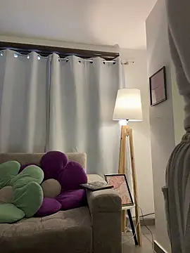 tati reyess online show from 07/18/26, 11:58