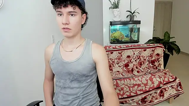 Snapshot of adrian_morelly chatting on 01/19/25, 07:47 adrian morelly online show from 01/19/25, 07:47