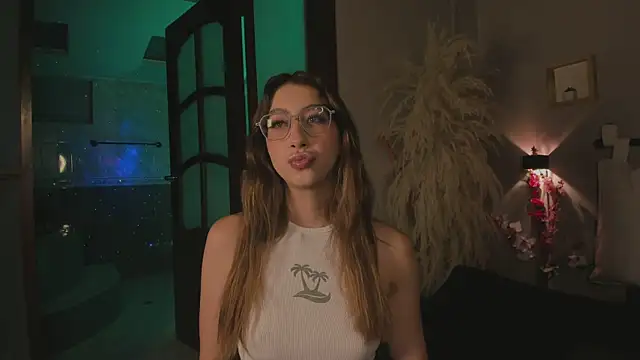 lua ferch   online show from 01/09/25, 12:09