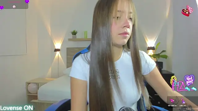 Snapshot of nataly_rodri chatting on 02/05/26, 01:21 nataly rodri online show from 02/05/26, 01:21