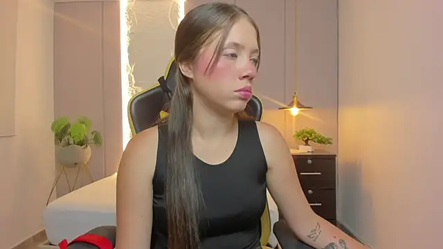 Snapshot of nataly_rodri chatting on 03/15/26, 02:06 nataly rodri online show from 03/15/26, 02:06