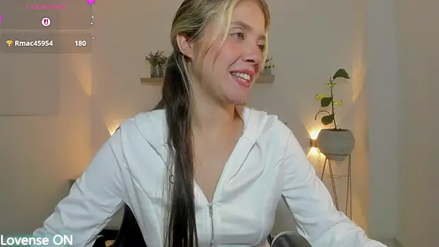 nataly rodri online show from 07/28/26, 08:52