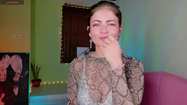 Emma  Blanco online show from 06/10/26, 03:11