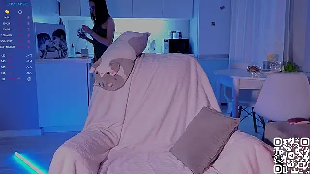 shey1i online show from 12/13/24, 05:32