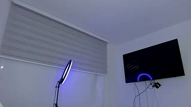 Snapshot of GarciaMilu chatting on 01/29/25, 03:44 GarciaMilu online show from 01/29/25, 03:44