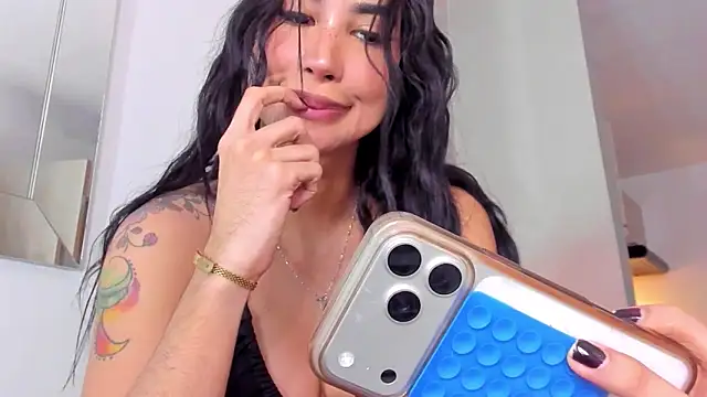 GarciaMilu online show from 05/14/26, 12:06