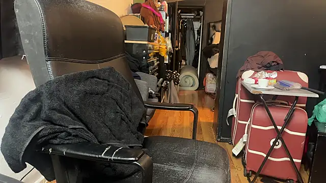 leanjamesdean online show from 12/02/25, 03:01