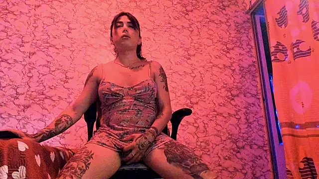 missdirtyhot  online show from 12/11/24, 05:00