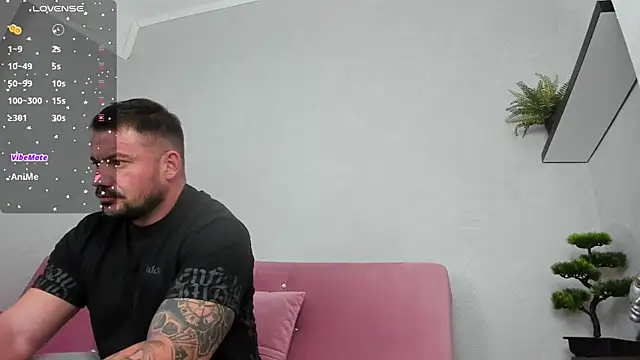 musclemonster31 online show from 12/30/24, 10:12