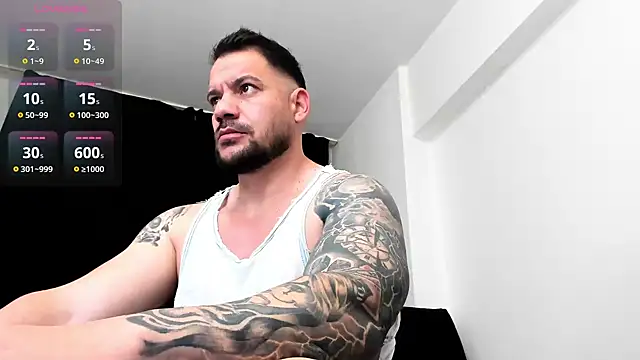 musclemonster31 online show from 12/23/25, 02:53