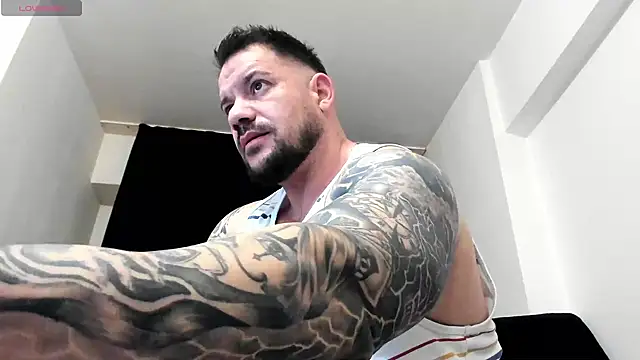 musclemonster31 online show from 03/04/26, 08:20