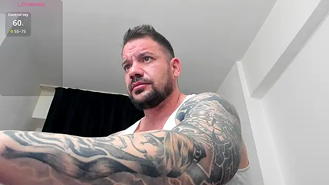 musclemonster31 online show from 03/28/26, 04:45