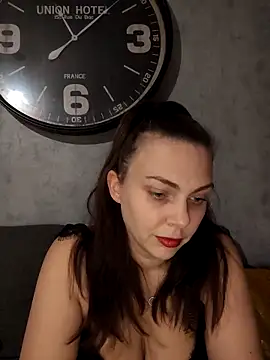 Snapshot of LEAsquirt91 chatting on 01/09/25, 10:09 LEAsquirt91 online show from 01/09/25, 10:09