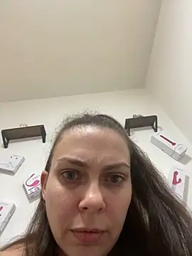 Snapshot of LEAsquirt91 chatting on 01/10/25, 02:46 LEAsquirt91 online show from 01/10/25, 02:46