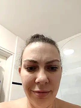 Snapshot of LEAsquirt91 chatting on 01/13/25, 05:23 LEAsquirt91 online show from 01/13/25, 05:23