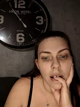 Snapshot of LEAsquirt91 chatting on 01/31/25, 09:59 LEAsquirt91 online show from 01/31/25, 09:59