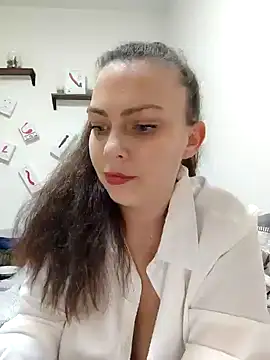 Snapshot of LEAsquirt91 chatting on 02/07/25, 02:19 LEAsquirt91 online show from 02/07/25, 02:19