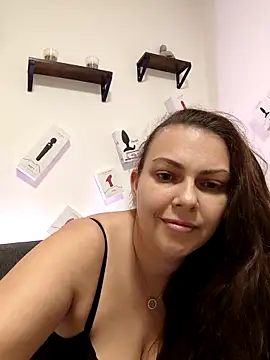 Snapshot of LEAsquirt91 chatting on 10/16/25, 08:10 LEAsquirt91 online show from 10/16/25, 08:10