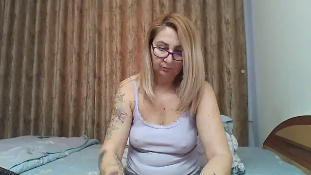PussyEvely online show from 02/11/25, 03:08