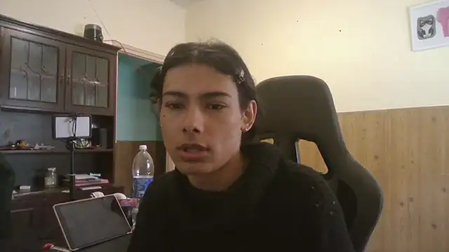 calliemaggotbone online show from 04/18/26, 01:26