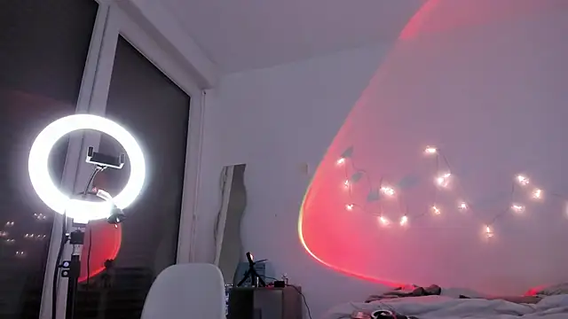 lissajoness online show from 02/11/25, 01:41