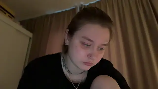 Isabel-Bailey online show from 06/13/26, 09:02