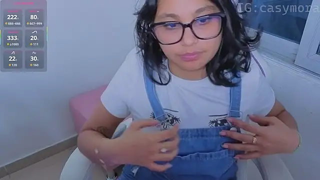 Cuteprincess21 online show from 12/17/25, 12:38