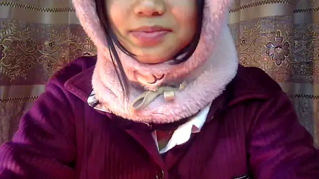 cute sapna online show from 12/17/25, 08:26