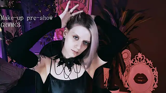 Snapshot of Noah_ElmerX chatting on 04/19/26, 02:05 Noah ElmerX online show from 04/19/26, 02:05