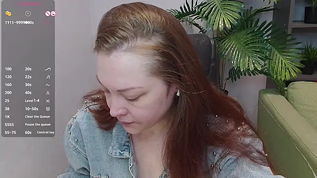 Snapshot of CutieGinger chatting on 10/05/25, 03:10 CutieGinger online show from 10/05/25, 03:10