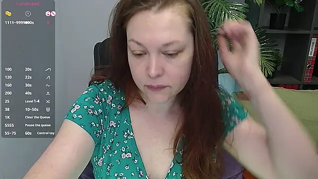 CutieGinger online show from 11/09/25, 09:18